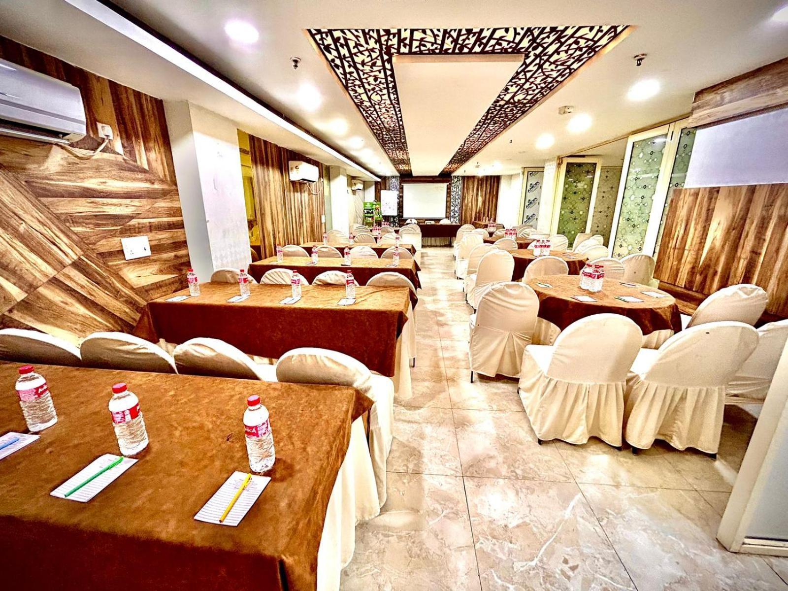 The Tomar Hospitality 호텔 뉴델리 외부 사진